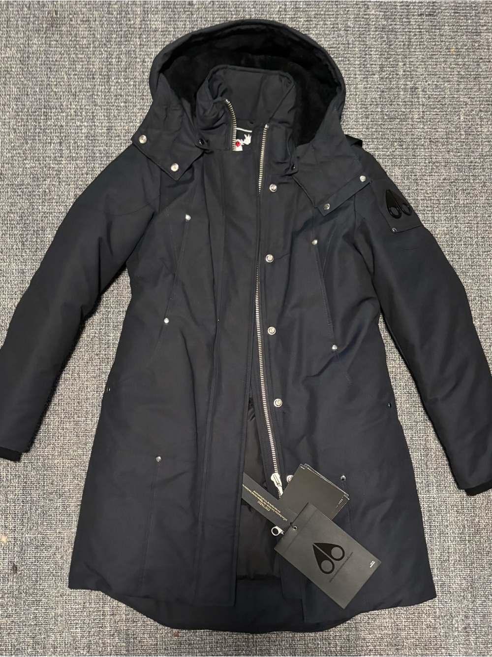 Moose Knuckles Rive Women's Hooded Parka - Black size medium